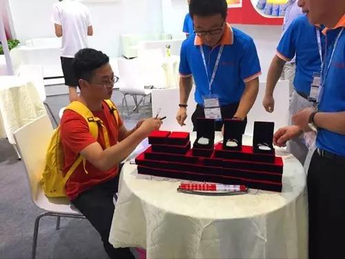 俄罗斯·专享会(中国集团)官方网站